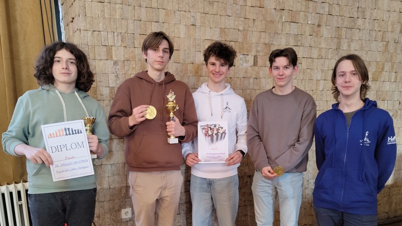 Vítězné tažení černobílými poli