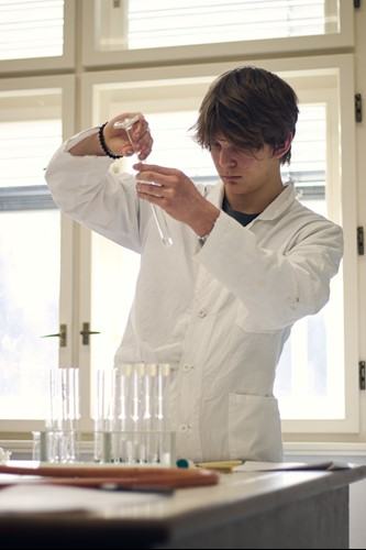 richtext-4031-chem20-min.jpg