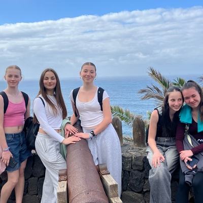 Vyrazit se školou na Tenerife? Ano, i sny mají školní osnovy! 🌴